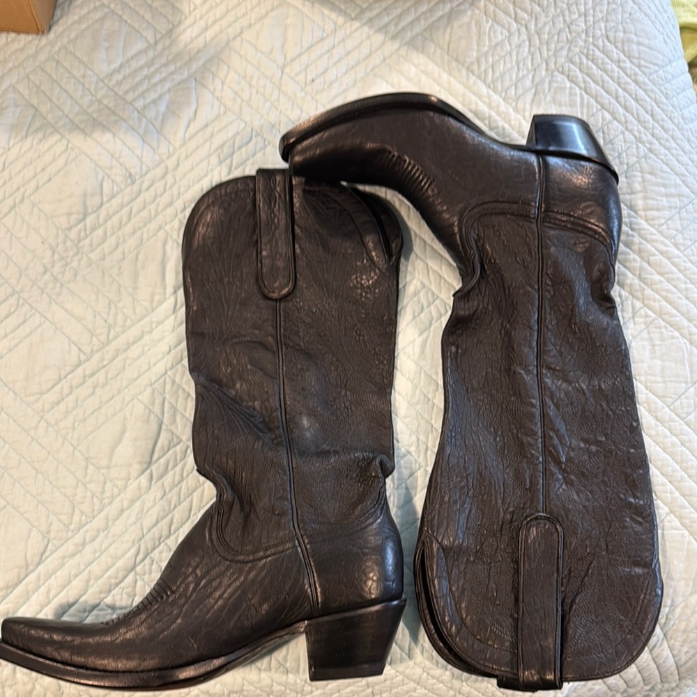 Allen’s Austin Black Leather slouchy Cowboy Boots